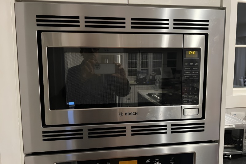 Buld-in Microwave Repair in Long Beach